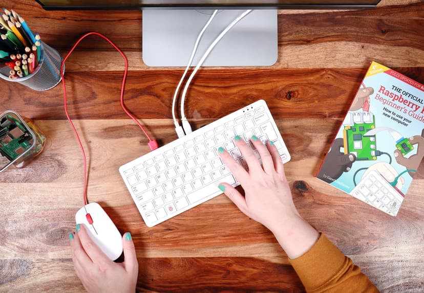 Raspberry Pi 400 Computer Kit Keyboard Layout Se