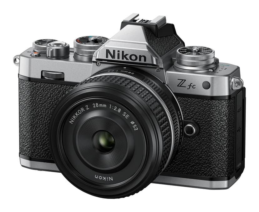 Nikon Z fc + Z 28 mm f/2,8 SE