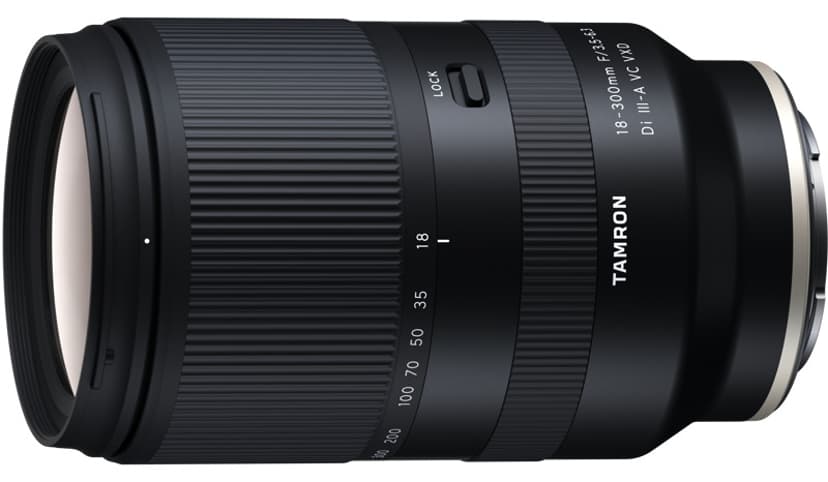 Tamron 18-300mm F/3.5-6.3 DiIII-A VC VXD