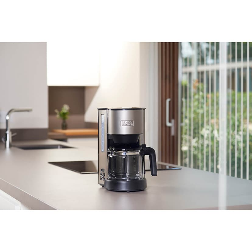 Black & Decker Kahvinkeitin LCD-ajastimella 1000 W
