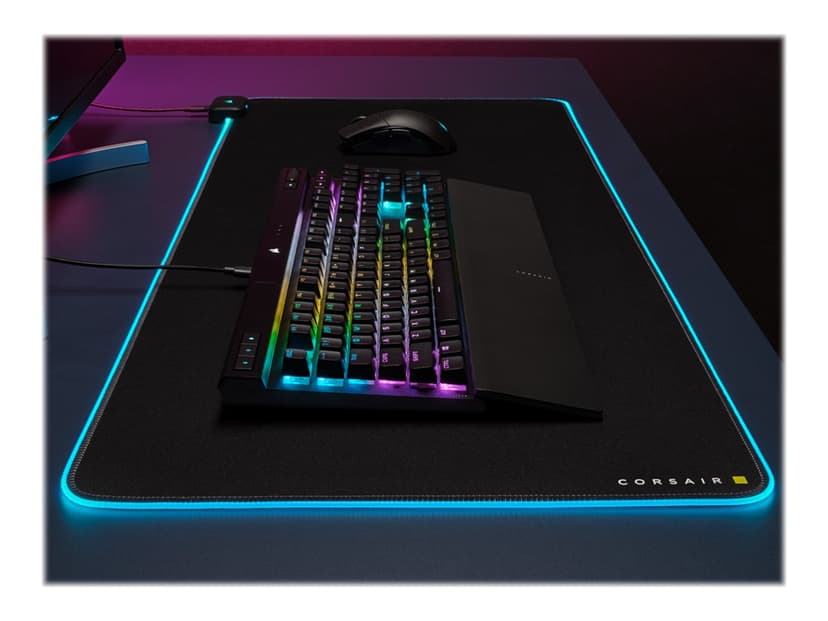 Corsair K70 RGB PRO näppäimistö USB QWERTY Pohjoismainen Musta Cherry MX Speed Pohjoismainen