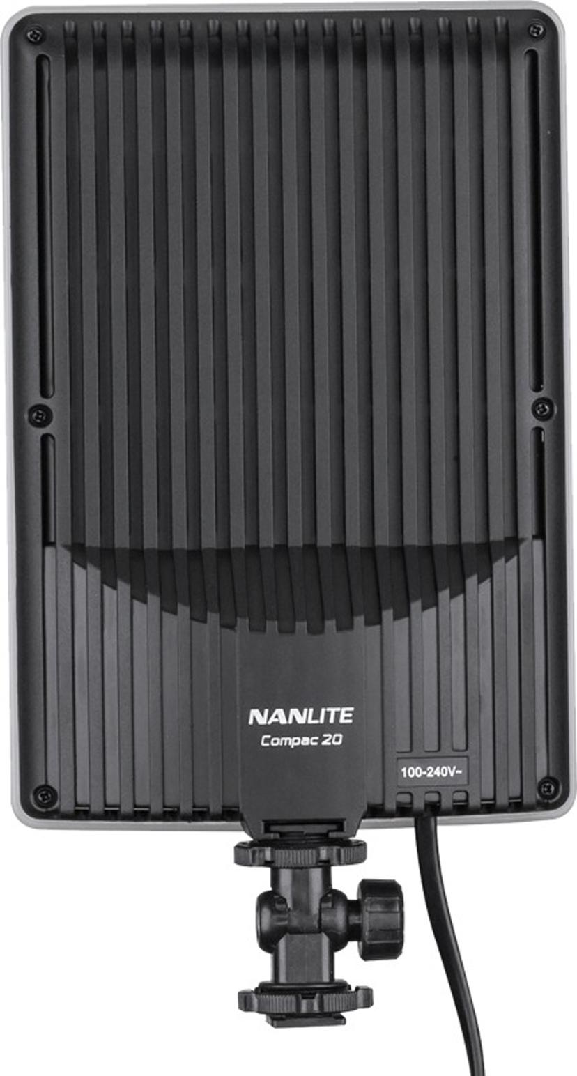 NANLITE Kraftig, blød belysning i en kompakt størrelse.