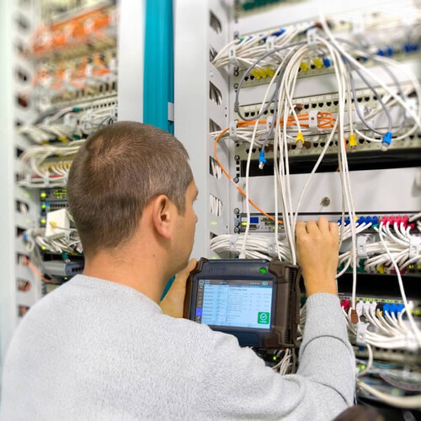 Direktronik NetXpert XG2 1Gbit/s för koppar, fiber och WiFi