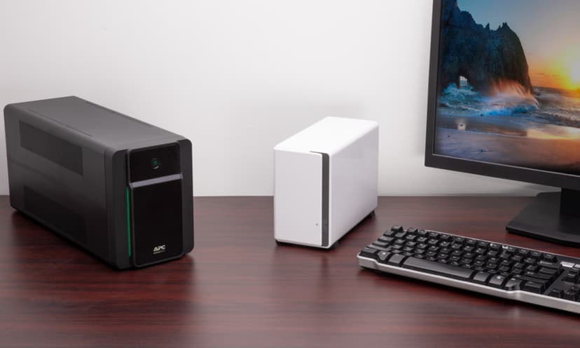 APC Back-UPS BX2200MI IEC C13 (EU)