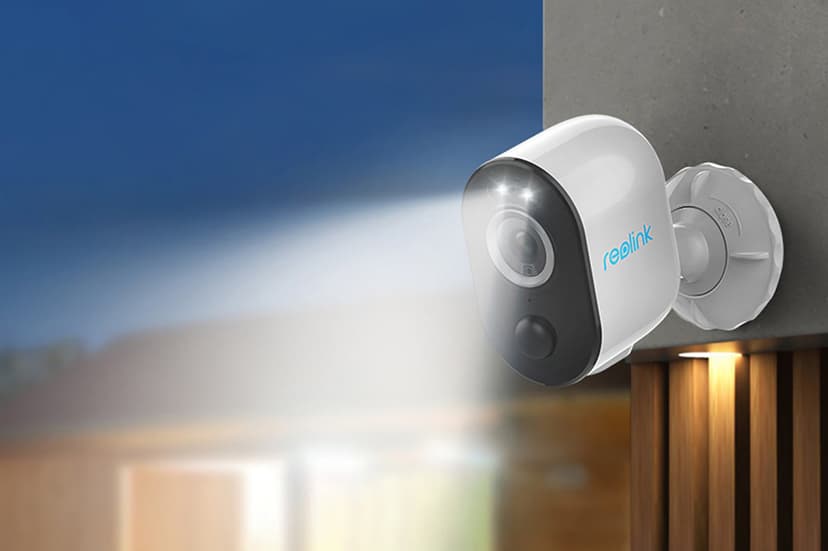 Reolink Argus 3 Pro 4MP batteridrevet Wi-Fi spotlight-kamera