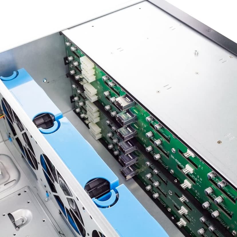 FANTEC Expander Backplane Per Case Storage 19" 4U - 24 Slot SAS/SATA Con Ventole - Foto 10