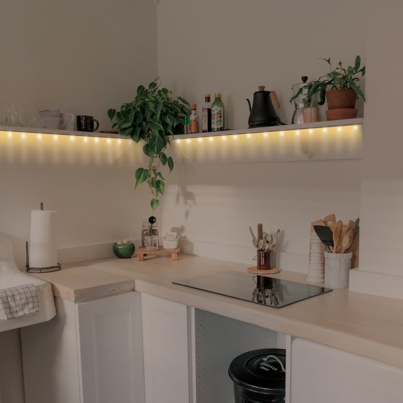 Logilink LED-nauha RGB 3 m, kaukosäädin