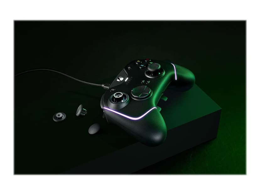 Razer Wolverine V2 Chroma Sort Gamepad Analog Xbox Series S, Xbox Series X Svart