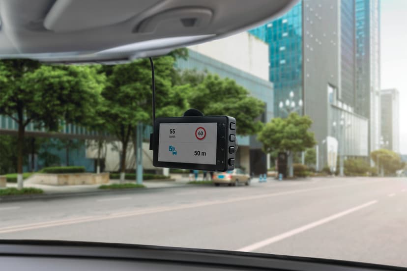Garmin Dash Cam Live