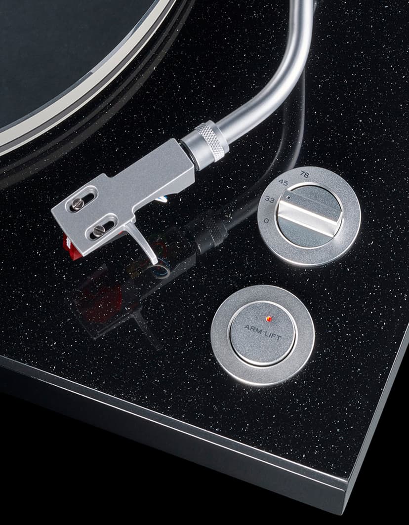 TEAC TN-5BB-M Balanced Turntable