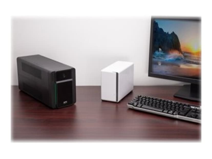 APC Easy-ups Bvx2200li 2200va 6x Iec C13 Out