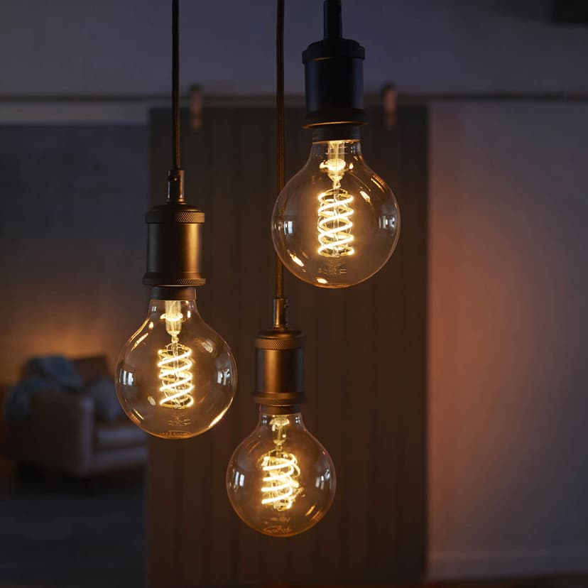 Philips Hue White xW Filament G93 E27