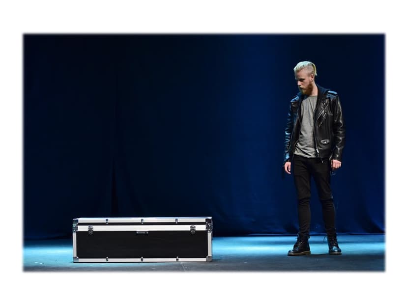 Product image slide 3