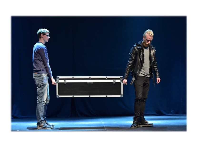 Product image slide 5