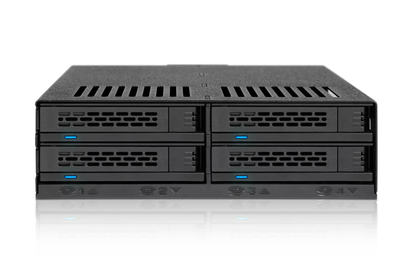 Icy Dock ExpressCage MB324SP-B