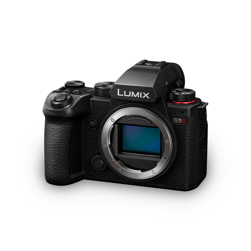 Panasonic Lumix S5M2