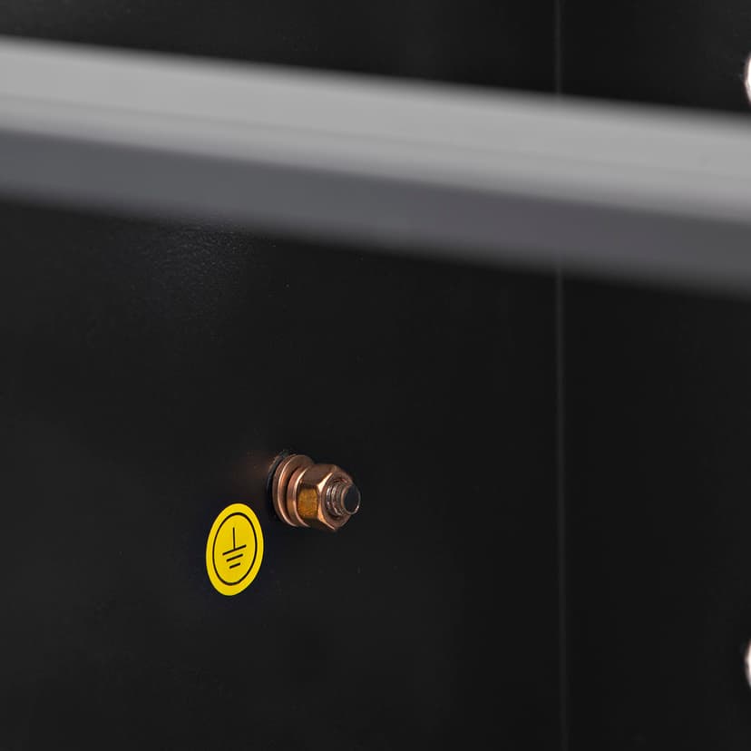 Product image slide 4