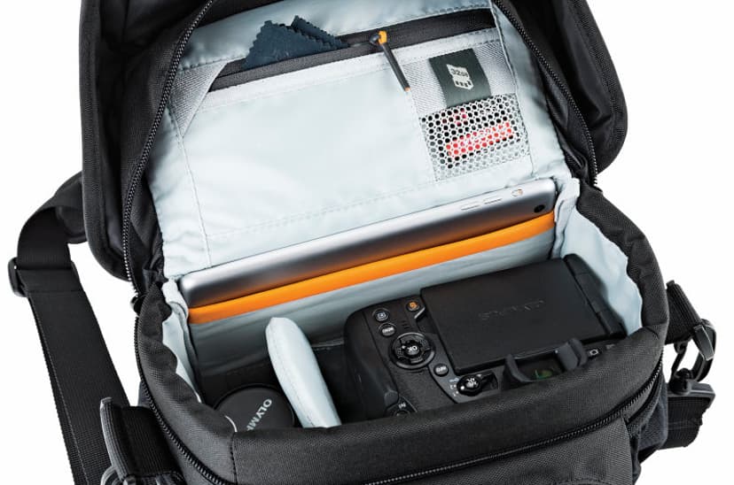 Lowepro Nova 160 AW II