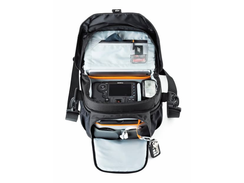 Lowepro Nova 170 AW II