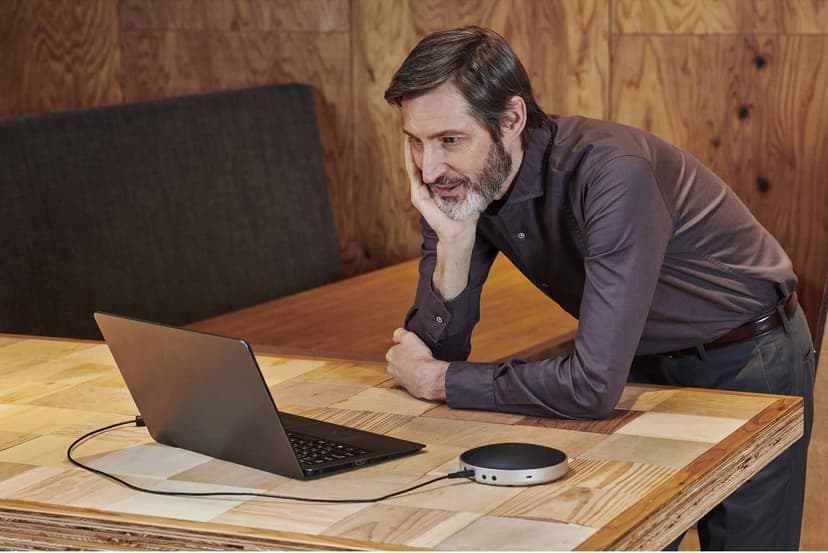 Yamaha YVC200 USB- & BT Conference Phone with rechargeble battery - Black