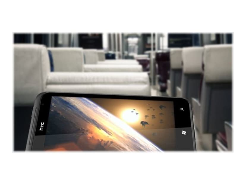 HTC TITAN