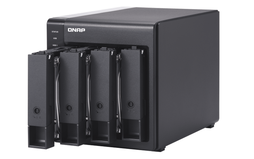 QNAP TR-004