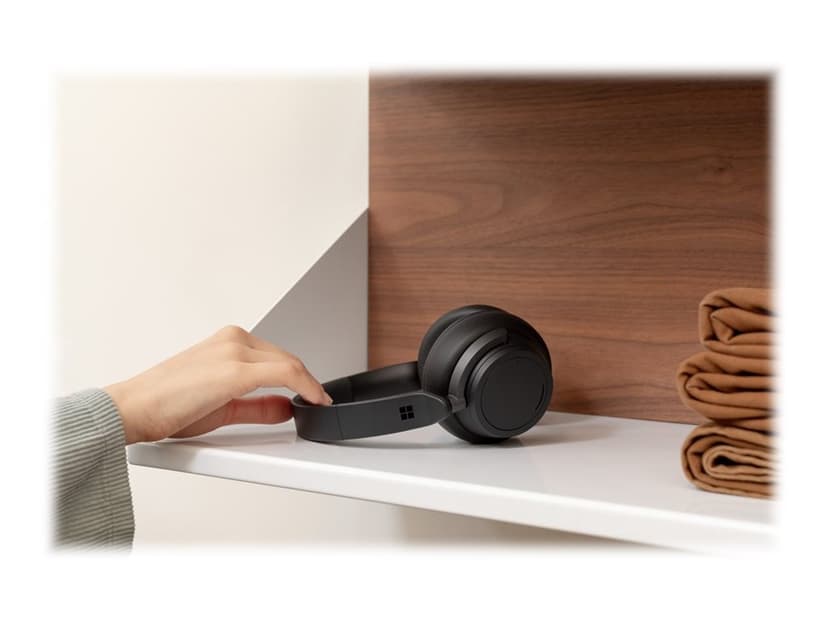Product image slide 3