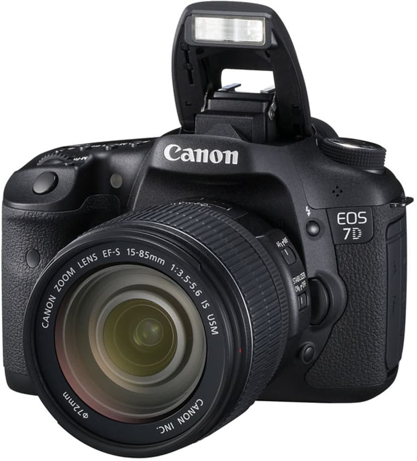 Canon Eos 7D + Ef-S 15-85 F/3,5-5,6 Is