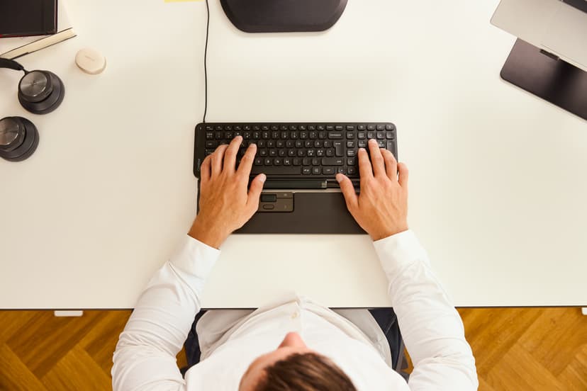 Contour Design Balance MID-Size Wired Ledningsført Nordisk Tastatur