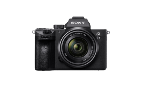 Sony A7 Iii Ilce-7m3k + Fe 28-70 F/3.5-5.6 Oss