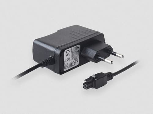 Teltonika Strömadapter 9w 4-pin 18w