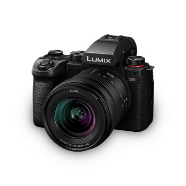 Panasonic Lumix S5M2 + Lumix S 20-60mm F3.5-5.6 + S 50mm F1.8 