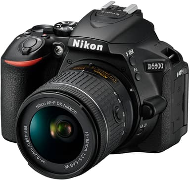 Nikon D5600 + AF-P DX 18-55/3,5-5,6 G VR 