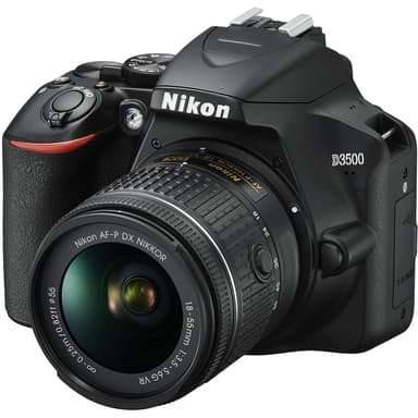 Nikon D3500 + AF-P DX 18-55 f/3,5-5,6G VR 