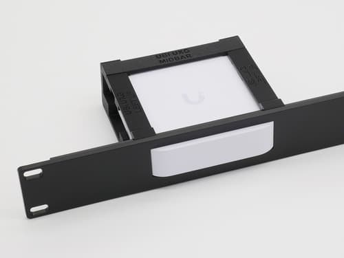 Direktronik 1u Musta 19" Paneeli Kiinnikkeellä Ubiquiti Unifi Express -laitteille