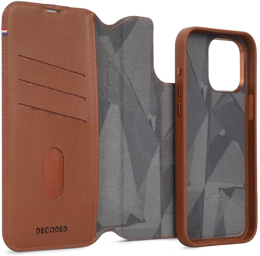 Decoded Leather Detachable Wallet iPhone 15 Pro Max Rusketus