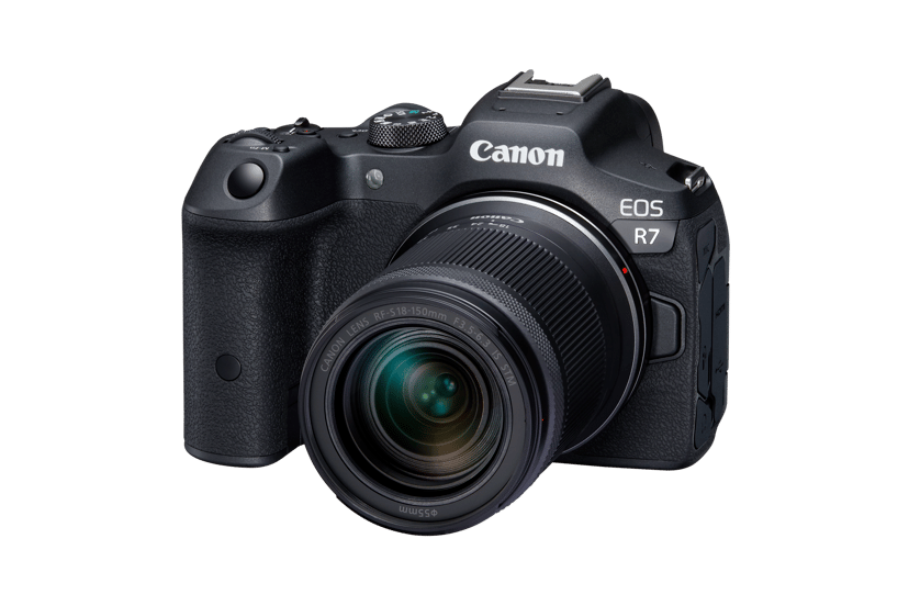 Canon EOS R7 + RF-S 18-150mm F3.5-6.3 IS STM