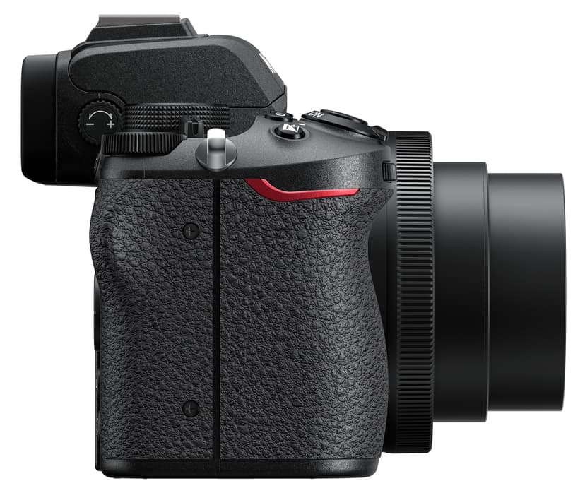 Nikon Z 50 + Z 16-50mm f/3.5-6.3 VR