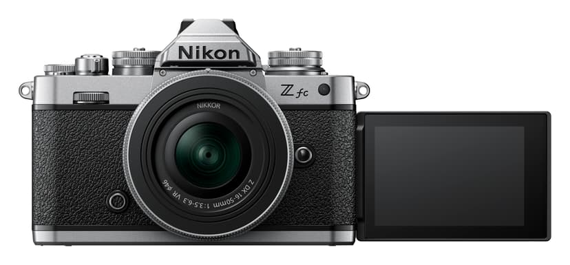 Nikon Z fc + Z DX 16-50 mm f/3.5-6.3 -sarja