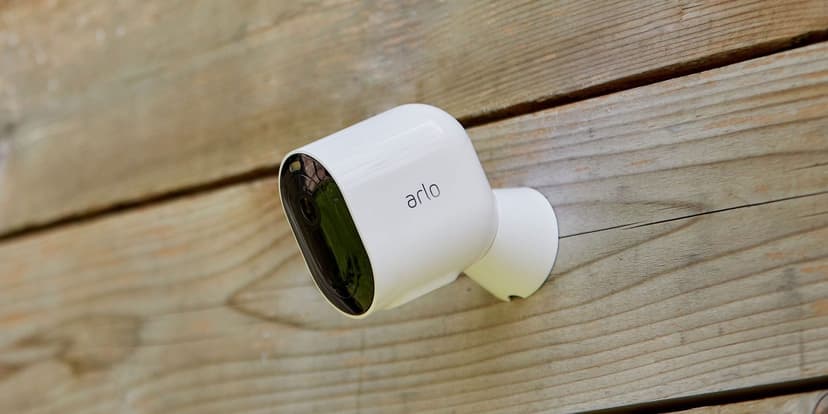 Arlo Ultra 2 trådlös övervakningskamera 3-pack, Vit
