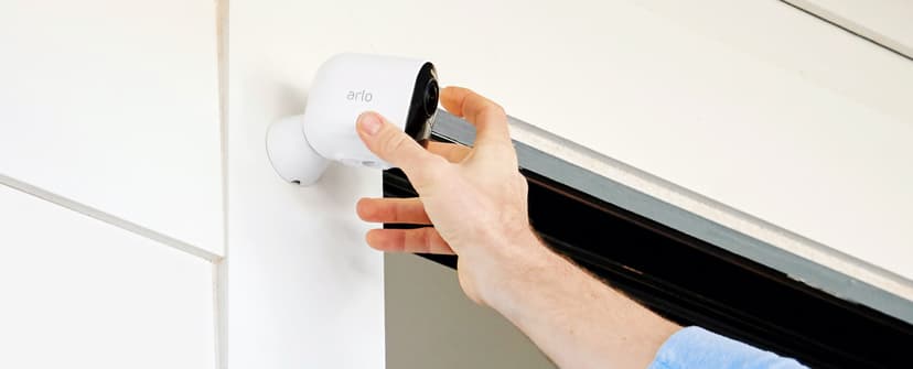 Arlo Ultra 2 Trådløs overvåking 4-pakning Hvit