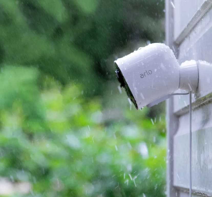 Arlo Ultra 2 trådlös övervakningskamera 4-pack, Vit