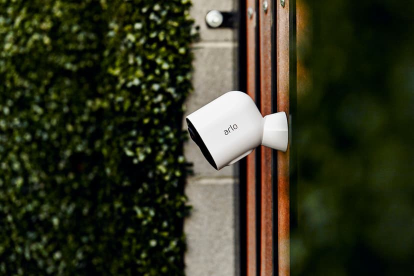 Arlo Ultra 2 Trådløs overvåking 4-pakning Hvit
