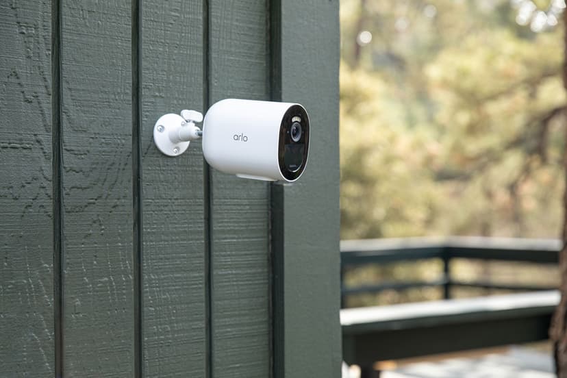 Arlo Go 2