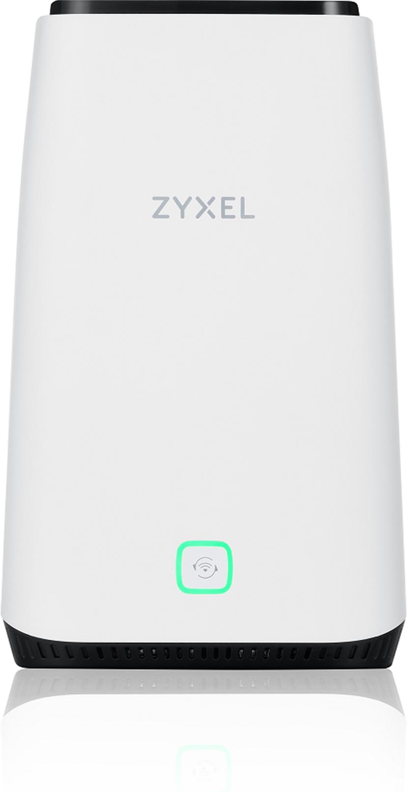 Zyxel Nebula FWA510 5G WiFi 6 Router