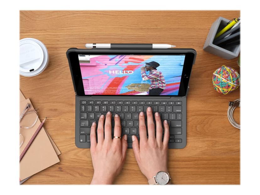 Logitech Slim Folio till iPad 7/8 & 9:e Gen Trådlös Hela norden Grå Tangentbord och foliefodral