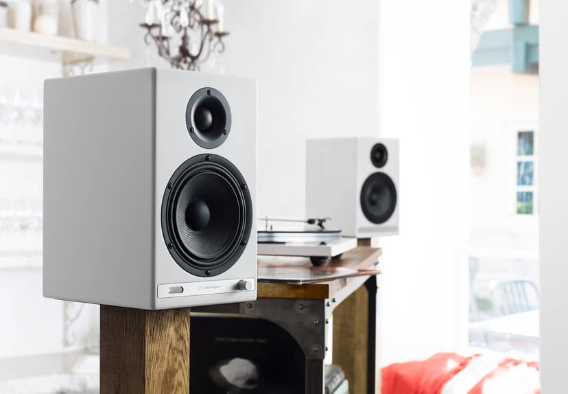 Audioengine HD6 Wireless White Vit