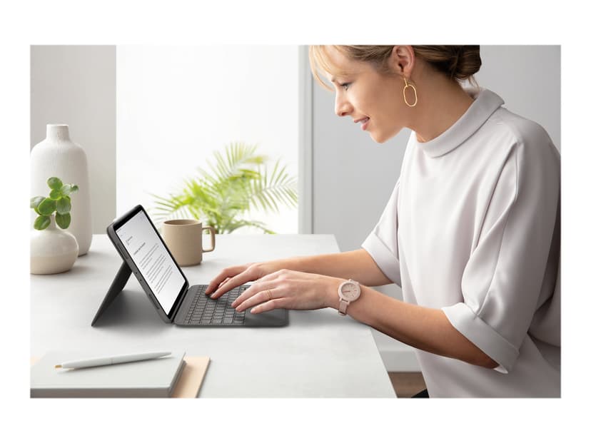 Logitech Folio Touch -For Ipad Pro 11" 1/2/3 & 4 Gen Langallinen, Apple Smart connector Pohjoismainen Harmaa Näppäimistö- ja kalvokotelo