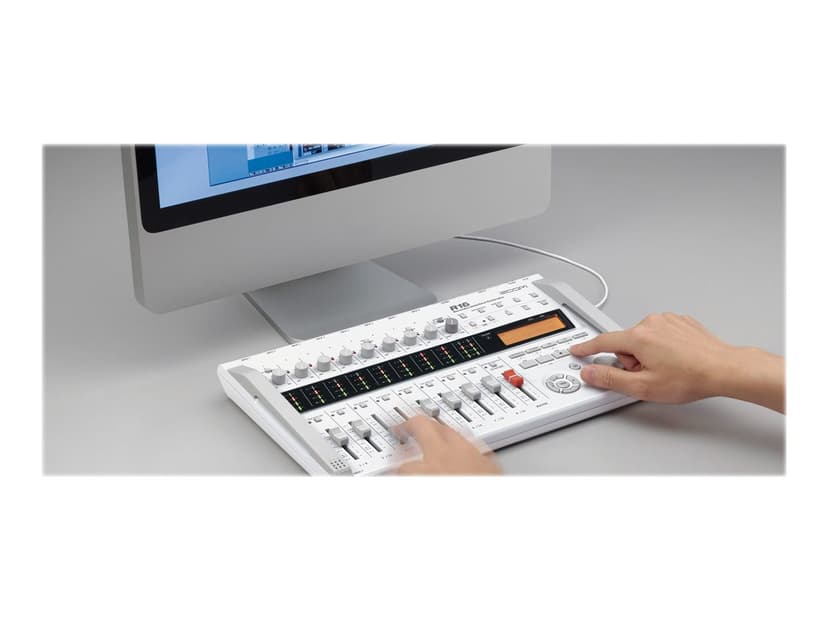 Zoom R16 16-Channel Multitrack Recorder