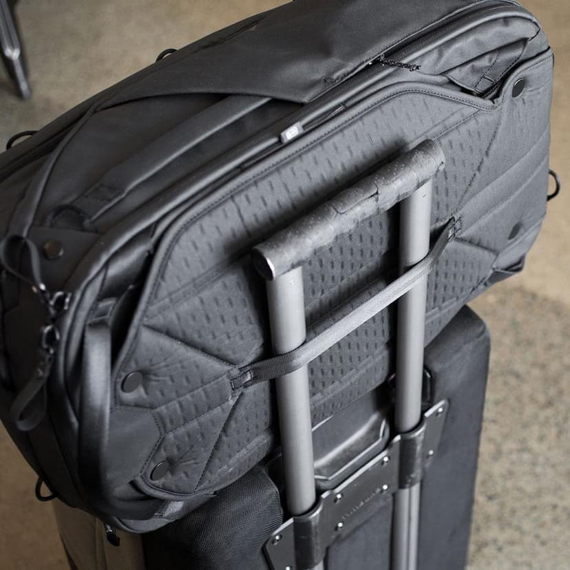 Peak Design Travel Backpack 45L Svart